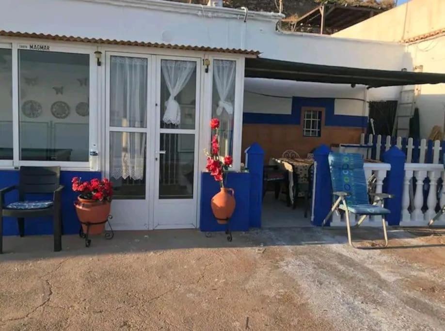 The Beach Hut With Lazy Spa Adra Exterior foto